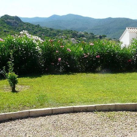 Superbe villa avec piscine vue mer, proche plage Pietrosella Extérieur photo